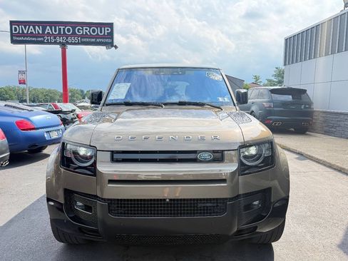 Used 2022 Land Rover Defender 110 X-Dynamic HSE AWD/4WD image 2