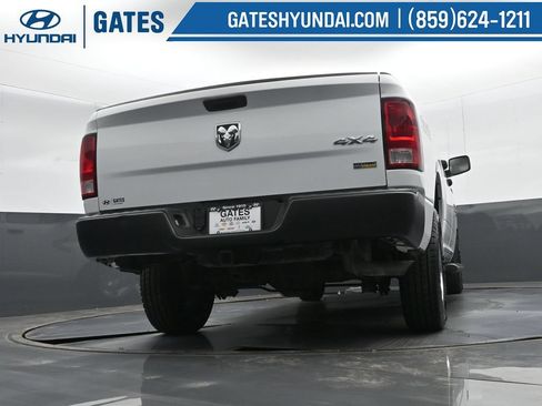 Used 2019 RAM 1500 Tradesman w/ Popular Equipment Group AWD/4WD image 32