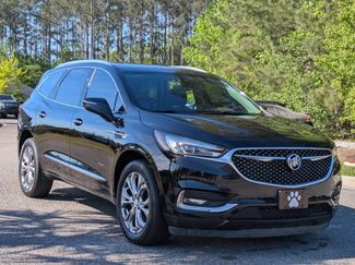 Used 2018 Buick Enclave Avenir w/ Avenir Technology Package video 3