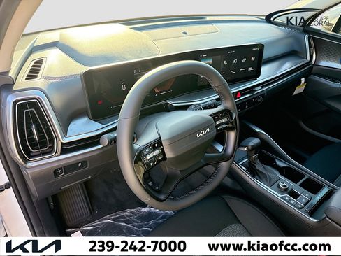 New 2026 Kia Sorento LX image 27