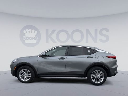 New 2026 Buick Envista Preferred image 2