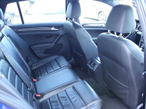 Used 2016 Volkswagen Golf R image 5