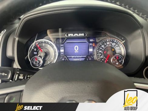 Used 2022 RAM 1500 Big Horn AWD/4WD image 17