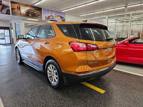Used 2018 Chevrolet Equinox LS AWD/4WD image 7