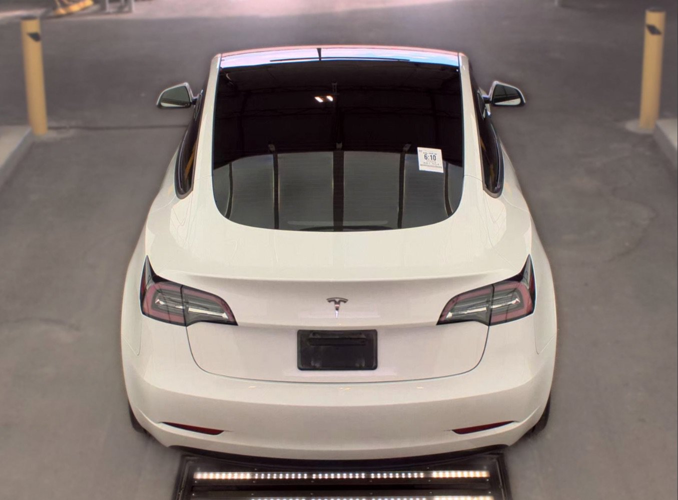 Used 2023 Tesla Model 3 Standard Range RWD image 5