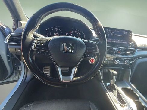 Used 2022 Honda Accord Sport image 19