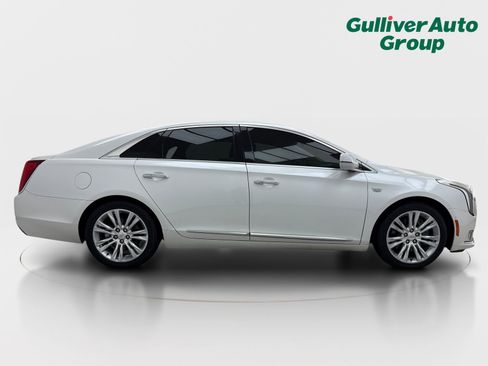 Used 2018 Cadillac XTS Luxury FWD image 10