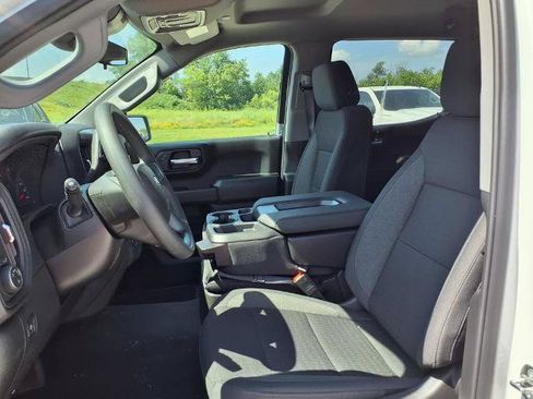 New 2026 Chevrolet Silverado 1500 Custom w/ Turbomax Blackout Package AWD/4WD image 15