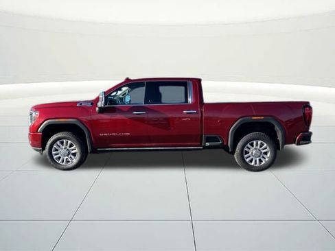 Certified 2023 GMC Sierra 3500 Denali w/ Denali Ultimate Package image 2
