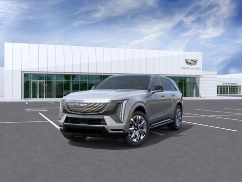 New 2025 Cadillac Escalade IQ Luxury 2 w/ LPO, Radiant Package image 8