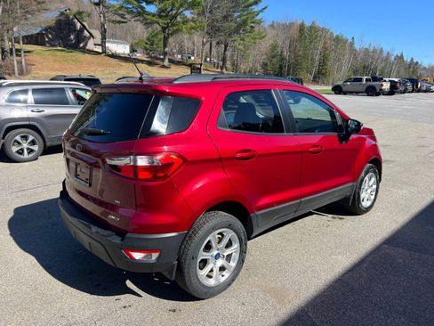 Used 2020 Ford EcoSport SE image 5