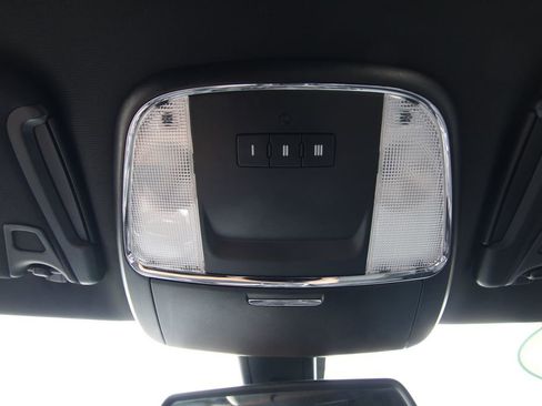 Used 2016 Dodge Charger R/T w/ Navigation & Travel Group RWD image 32