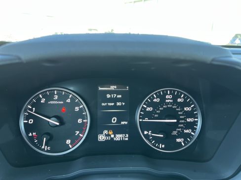 Used 2025 Subaru Crosstrek 2.5i Limited w/ Popular Package #4A image 3