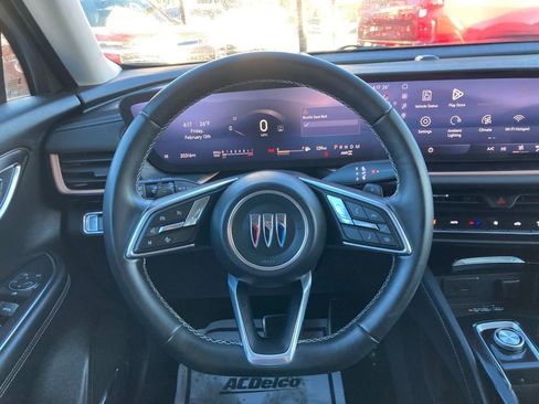 Used 2025 Buick Envision Sport Touring image 12