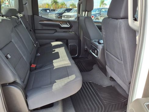Used 2025 GMC Sierra 1500 Elevation AWD/4WD image 16