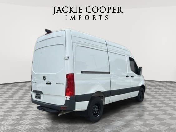 New 2024 Mercedes-Benz Sprinter 3500 image 2