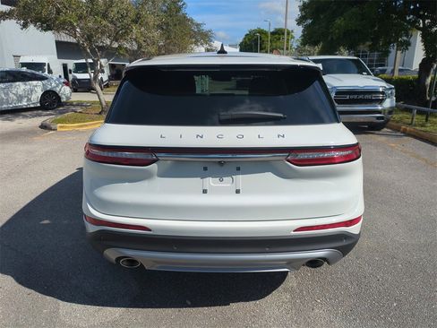 Used 2024 Lincoln Corsair FWD image 6