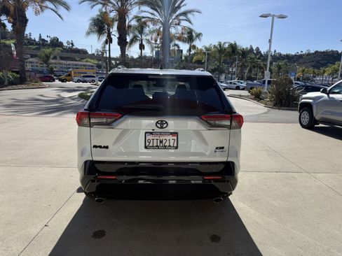Certified 2025 Toyota RAV4 XSE image 25