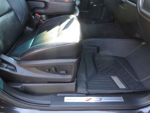 Used 2016 Chevrolet Silverado 1500 LTZ Z71 w/ LTZ Plus Package image 45