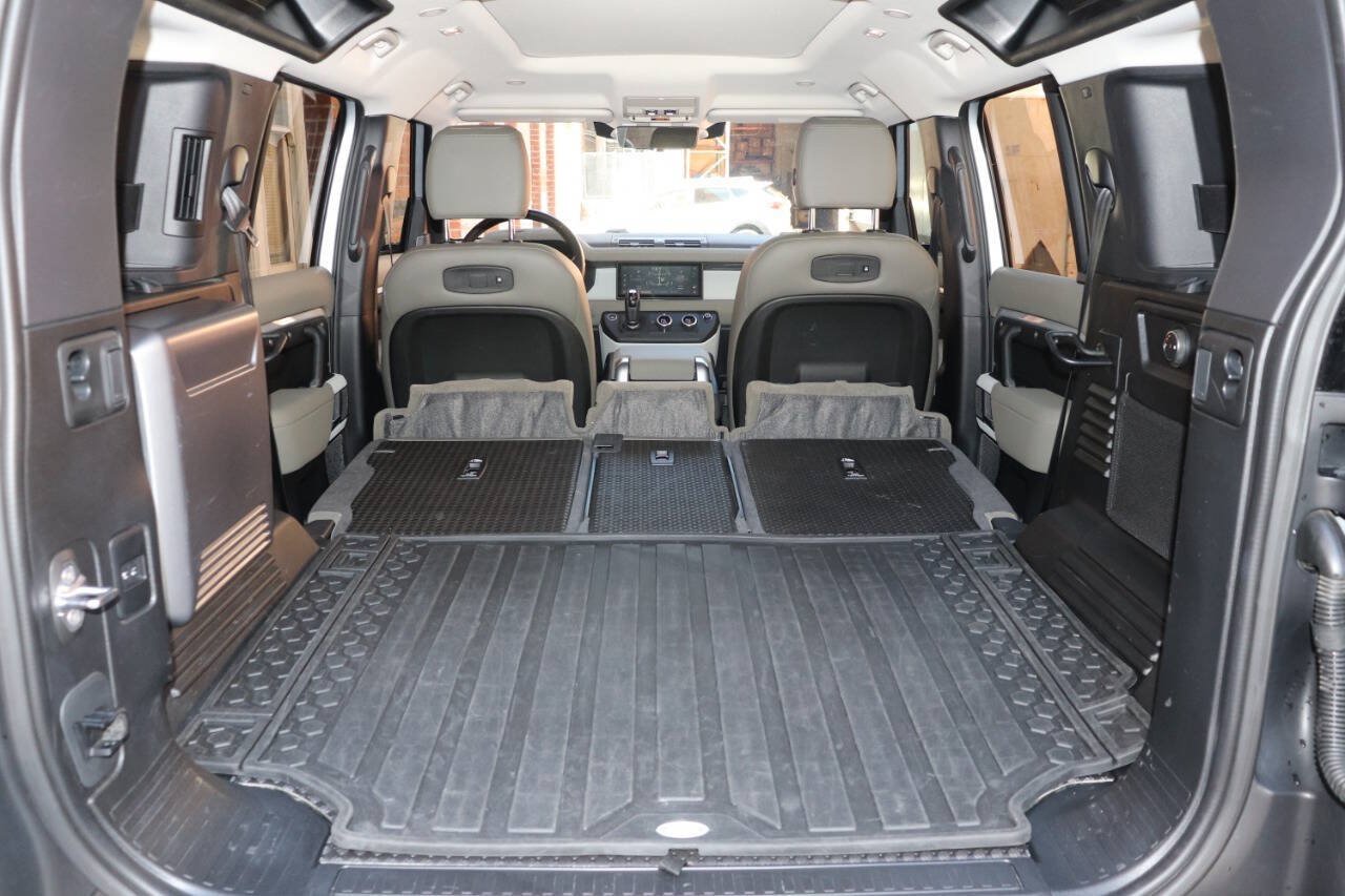Used 2020 Land Rover Defender 110 SE AWD/4WD image 65