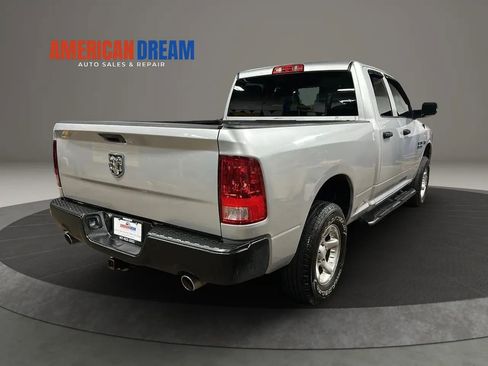 Used 2017 RAM 1500 Express w/ Express Value Package AWD/4WD image 5
