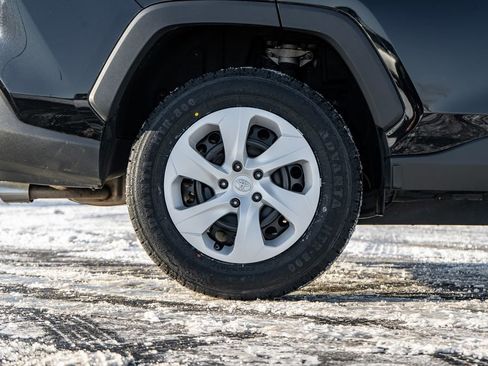 Certified 2024 Toyota RAV4 LE image 9