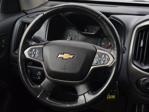 Used 2018 Chevrolet Colorado Z71 image 18