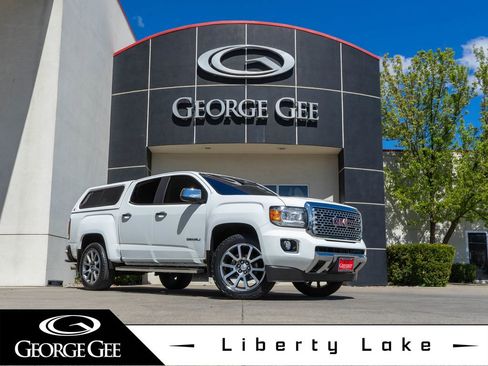 Used 2020 GMC Canyon Denali AWD/4WD image 1
