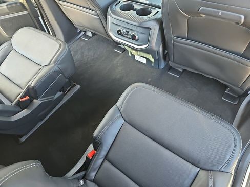 New 2026 Ford Expedition Platinum w/ Driver's Package image 11