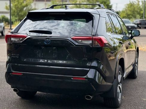 Certified 2024 Toyota RAV4 SE AWD/4WD image 5