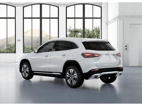 New 2026 Mercedes-Benz GLA 250 4MATIC image 29