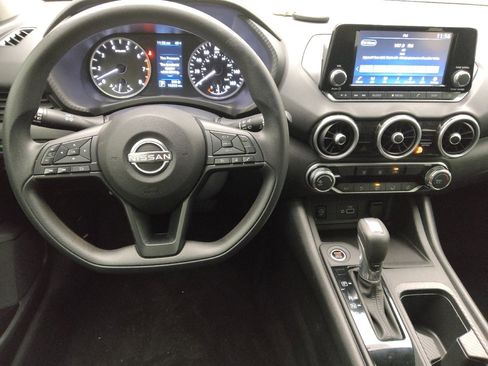 Used 2024 Nissan Sentra S image 22