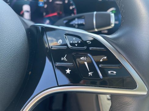 Used 2023 Mercedes-Benz E 350 E 350 4MATIC AWD 4dr Sedan image 32