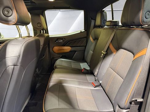 Used 2024 GMC Canyon AT4 w/ Technology Package image 14