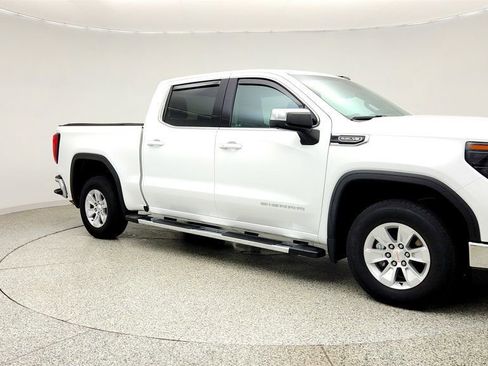 Used 2023 GMC Sierra 1500 SLE RWD image 3