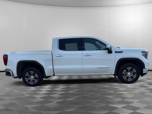 Used 2026 GMC Sierra 1500 SLT AWD/4WD image 5