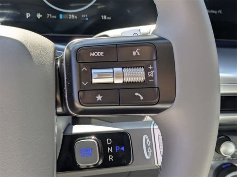 New 2026 Hyundai Ioniq 9 Limited image 25