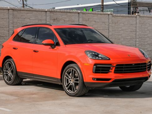 Used 2021 Porsche Cayenne image 7