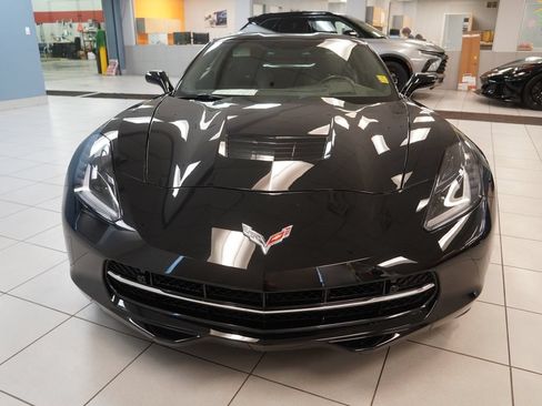 Used 2017 Chevrolet Corvette Stingray Coupe RWD image 16
