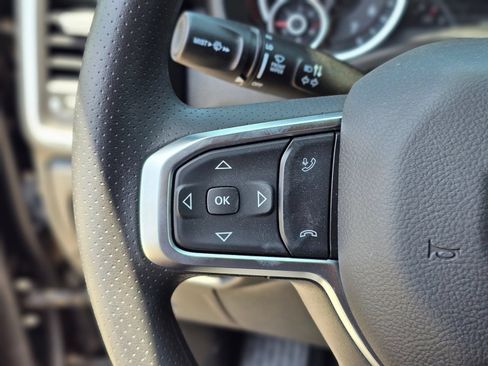 New 2026 RAM 1500 Express AWD/4WD image 16