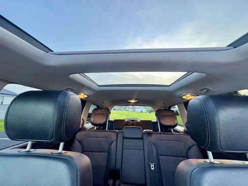 Used 2018 Mercedes-Benz GLS 550 4MATIC image 43