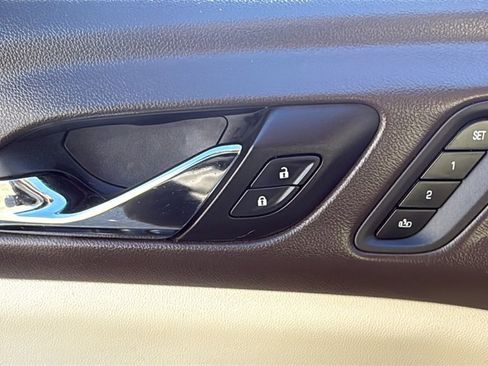 Used 2017 GMC Acadia Denali w/ Technology Package image 20