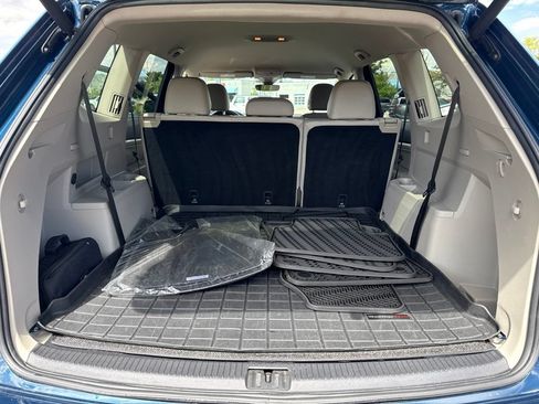 Used 2018 Volkswagen Atlas SE FWD image 25