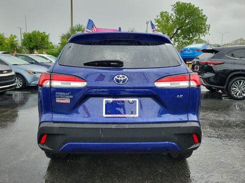 Used 2023 Toyota Corolla Cross LE FWD image 10