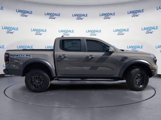 New 2025 Ford Ranger Raptor video 3