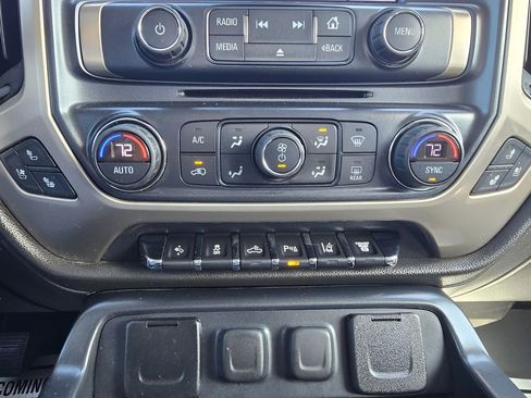 Used 2017 GMC Sierra 2500 Denali image 25