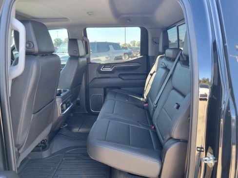 Used 2023 GMC Sierra 1500 SLT w/ SLT Premium Plus Package image 27