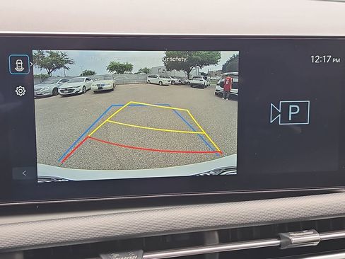 Certified 2026 Hyundai Tucson SE FWD image 21