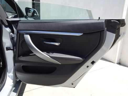 Used 2019 BMW 430i Gran Coupe RWD image 16