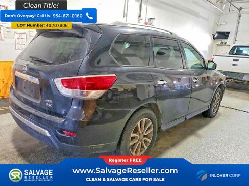 Used 2015 Nissan Pathfinder SV image 4